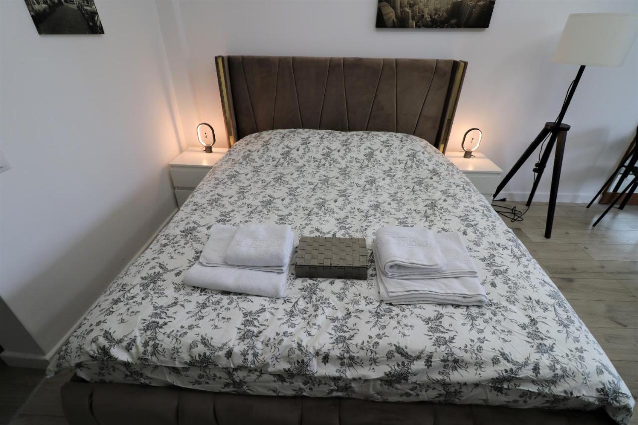 Charming City Center Apartment - Free Minibar 부쿠레슈티 외부 사진